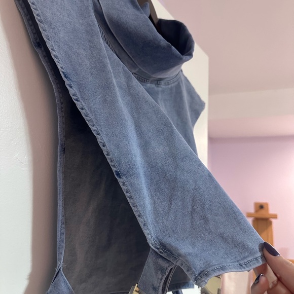 Micas Sleeveless Denim Top NWT - Picture 5 of 5